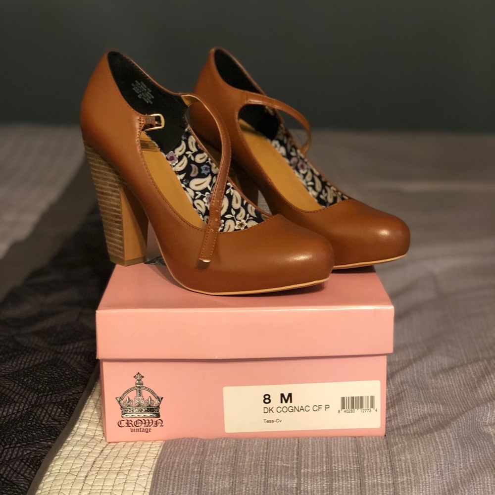 Cognac Heels